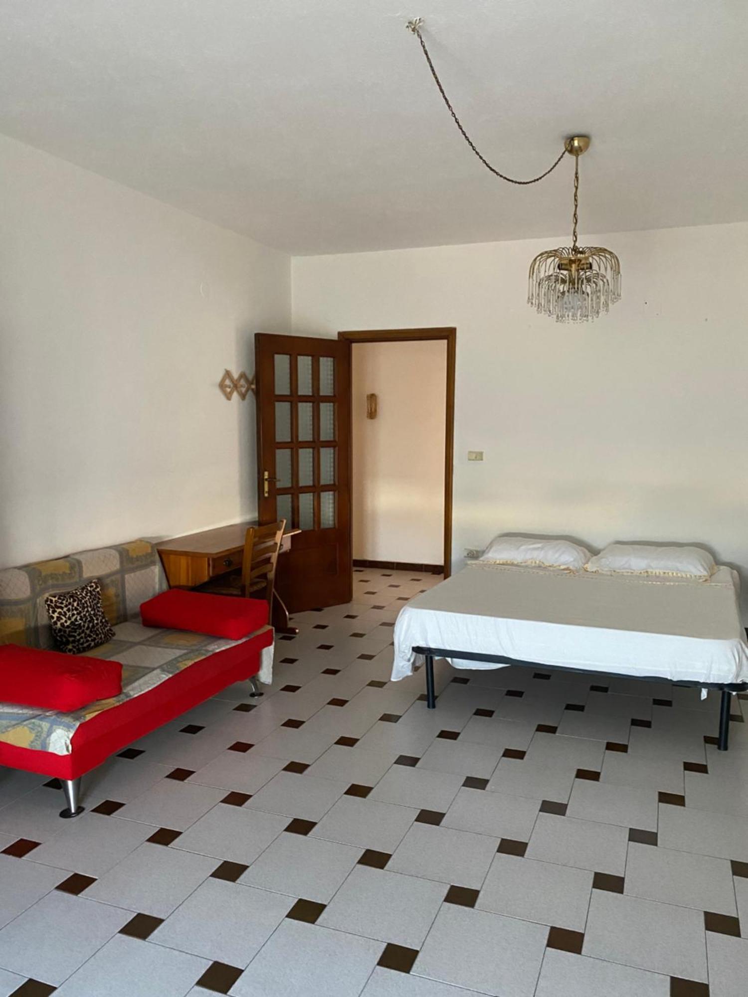 Casa Vacanze Gilli Hotel Cagliari Eksteriør billede